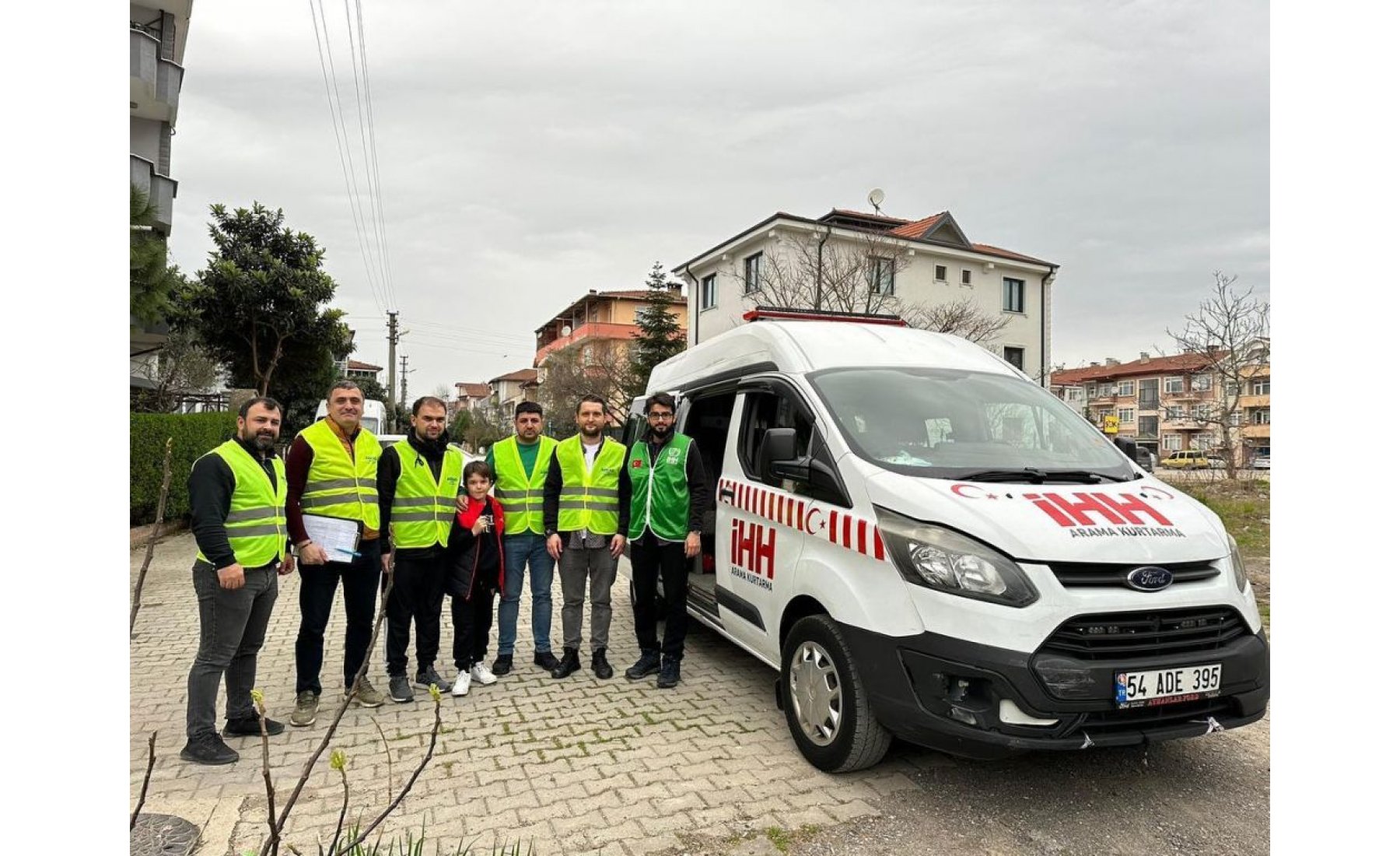 ASRİAD, Ramazan Kumanyası 1. Tur kapsamında ihtiyaç sahibi ailelere gıda yardımı ulaştırarak Ramazan’ın bereketini paylaştı.