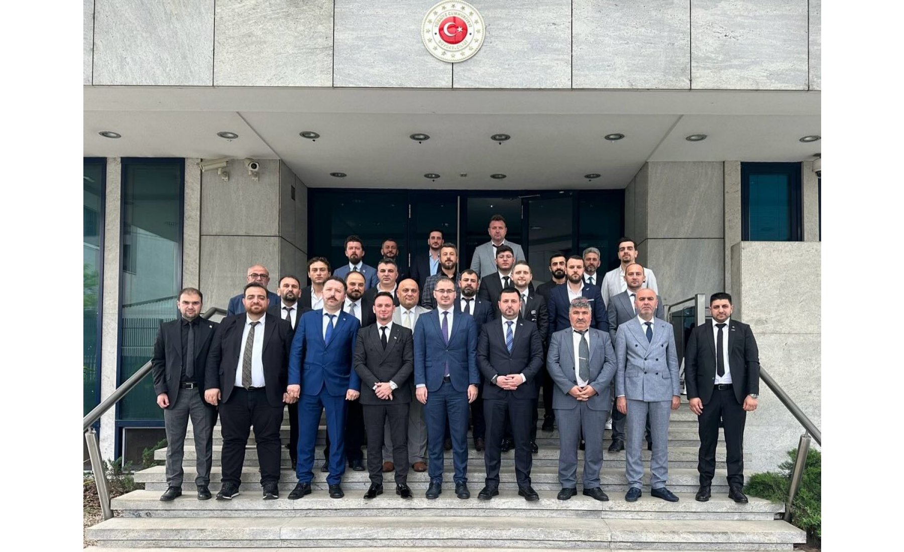 ASRİAD Sakarya heyeti, Bosna Hersek Türkiye Ticaret Müşavirliği’ni ziyaret ederek iş birliği fırsatlarını değerlendirdi, ticari ilişkileri güçlendirdi ve y